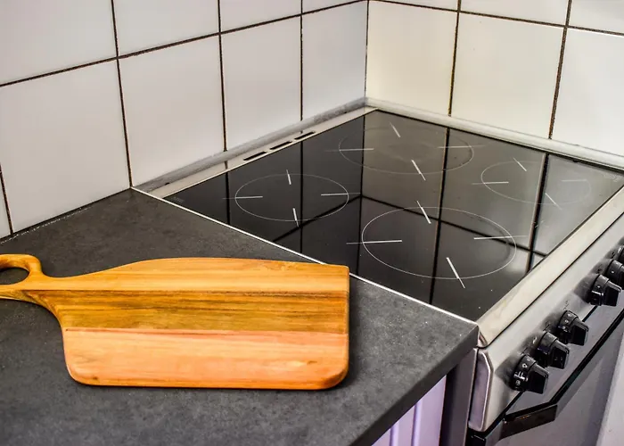 Nest View House * Skiathos Town